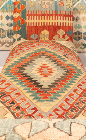 Handmade Turkish kilim Bespoke Balmoral storage seat - 309500LF