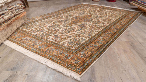 Handmade fine Kashmir silk rug - 310288