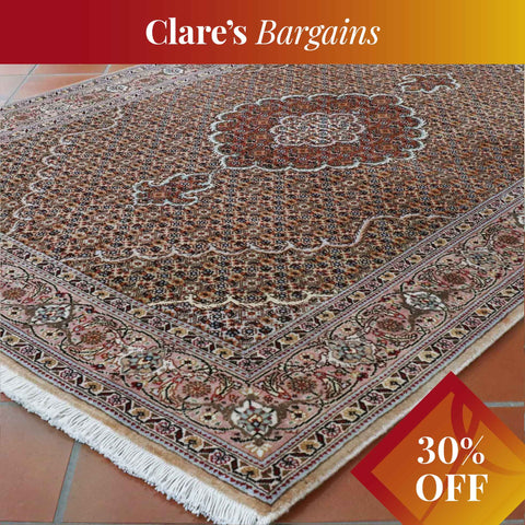 Fine handmade Oriental Tabriz rug - CB306297