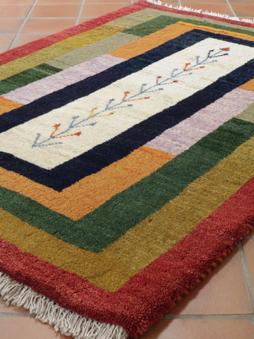 Handmade Persian Gabbeh rug - TR309006