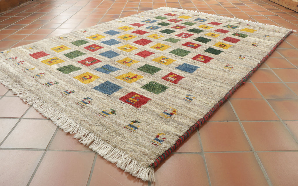 Handmade Persian Gabbeh rug - TR309015