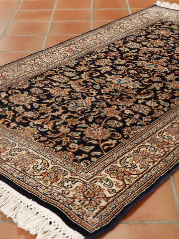 Handmade fine Kashmir silk rug - 306350
