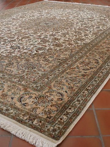 Handmade Kashmir silk carpet - 307294